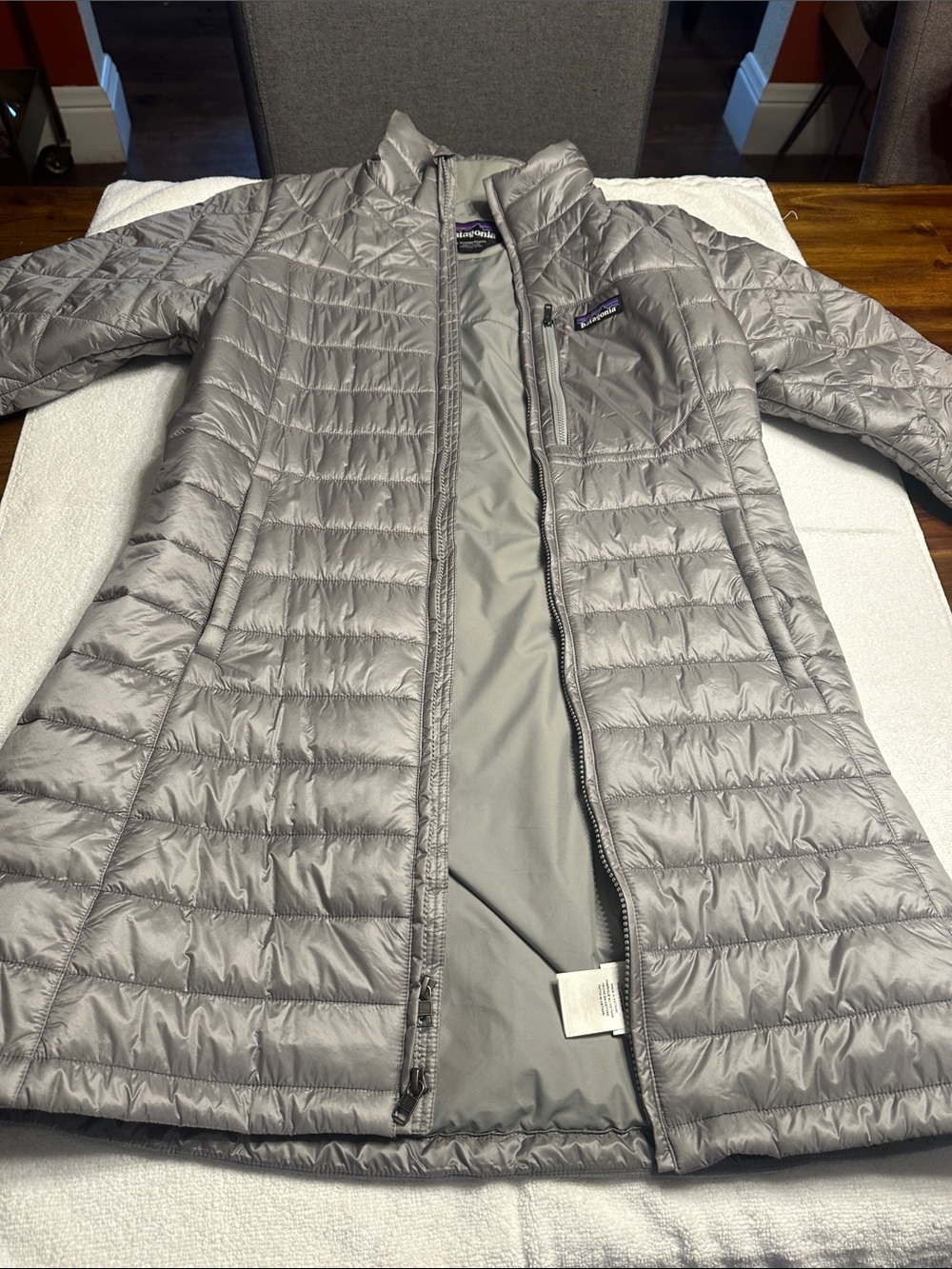 Patagonia Women’s Silver Quilted Packable Jacket